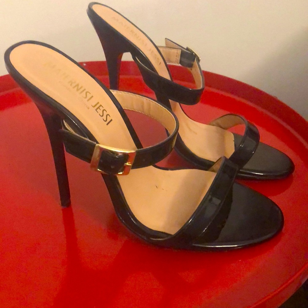 Black heels worn 2 times!